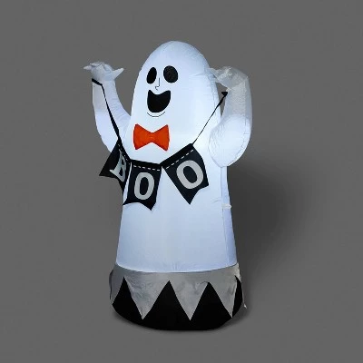 Hyde & EEK! Boutique 3.5' Inflatable Ghost with Boo Banner Halloween Decoration - Hyde & EEK! Boutique™ 2 Hyde & EEK! Boutique 3.5' Inflatable Ghost with Boo Banner Halloween Decoration - Hyde & EEK! Boutique™ - Image 2