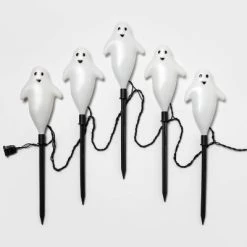 Default -Hyde & EEK! Boutique Shop GUEST 274e7f00 c023 46e8 9cc7 f0048ffcb143