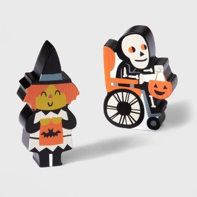 Hyde & EEK! Boutique Wood Mini Mantle Trick or Treat Halloween Decorative Prop - Hyde & EEK! Boutique™ 2 Hyde & EEK! Boutique Wood Mini Mantle Trick or Treat Halloween Decorative Prop - Hyde & EEK! Boutique™ - Image 2