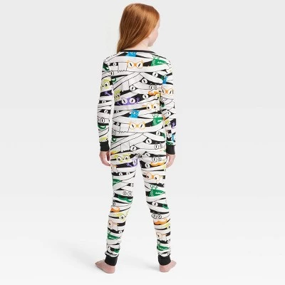 Kids' Glow-In-The-Dark Mummy Halloween Matching Family Pajama Set - Hyde & EEK! Boutique™ White 1 Kids' Glow-In-The-Dark Mummy Halloween Matching Family Pajama Set - Hyde & EEK! Boutique™ White