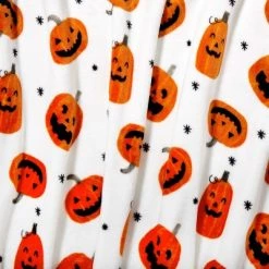 Hyde & EEK! Boutique Tossed Small Jack-O-Lanterns Halloween Throw Blanket - Hyde & EEK! Boutique™ -Hyde & EEK! Boutique Shop GUEST ebfea6e4 fa33 4102 9a56 7e60770e44ec